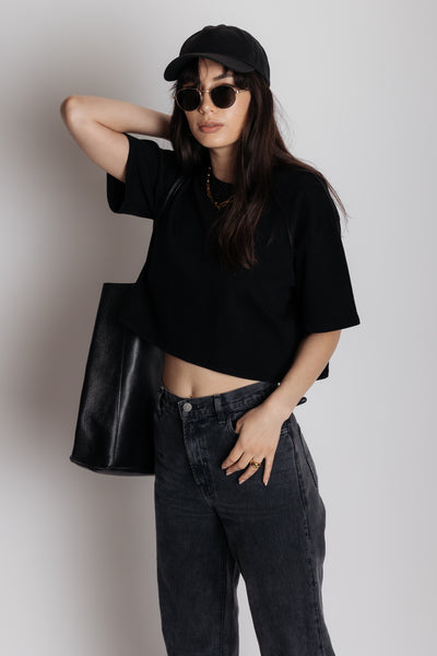 black boxy tee